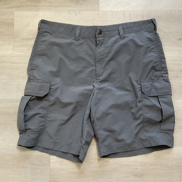 Croft and Barrow Mens Classic Cargo Shorts Charcoal Grey 38 - Picture 4 of 9